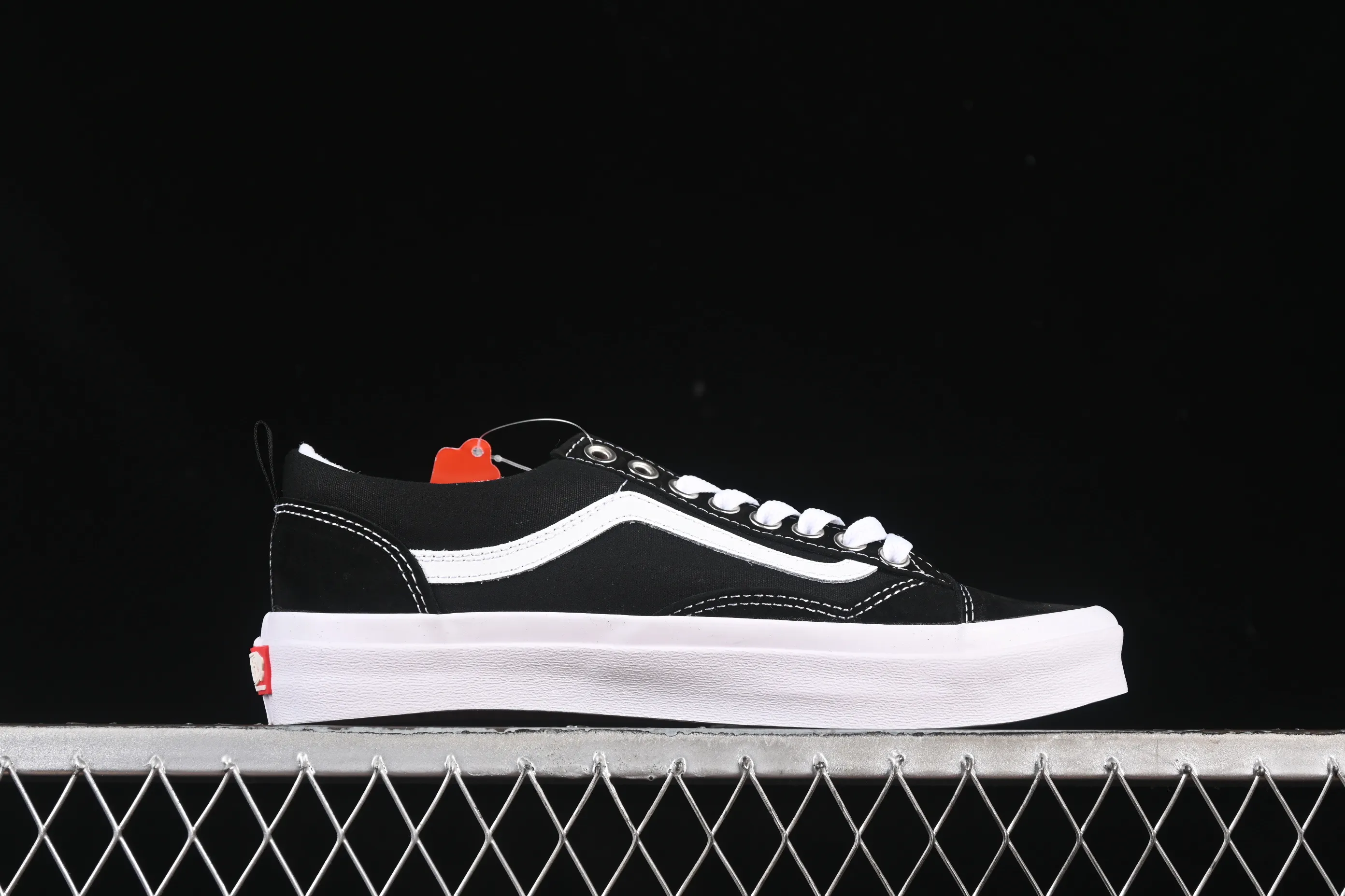 All categories Vans Vans series Vans Low Vans low-top Vans Old Skool Pro Vans official black and white comfortable and versatile casual skate shoes VN0A45JB3K1
